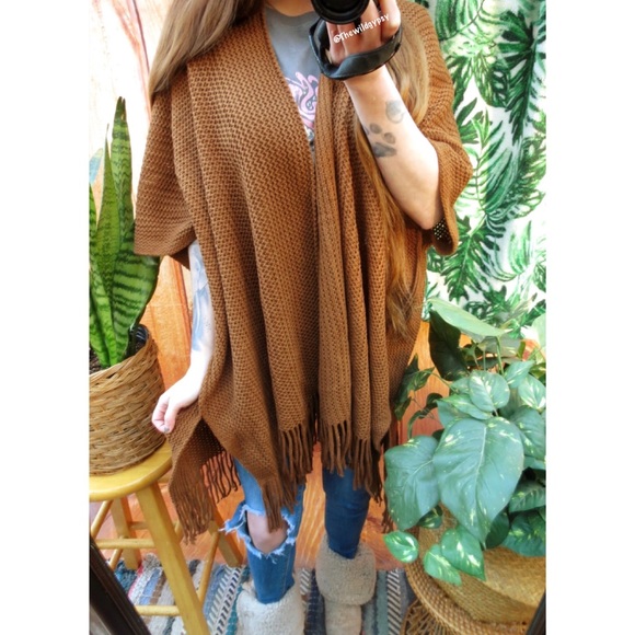 NEW Steve Madden mocha brown fringe cardigan ✨ - Picture 3 of 7